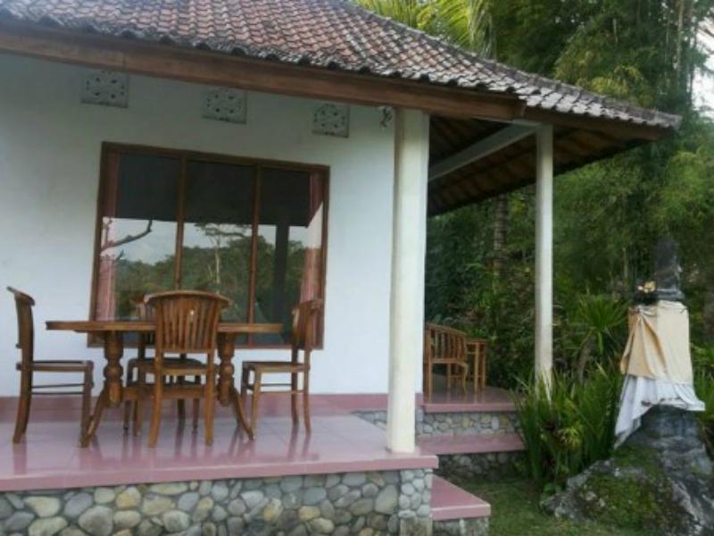 Tepi Sungai Hotel